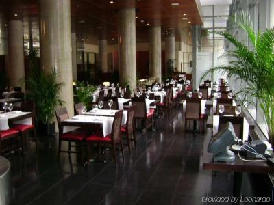 Embassy Suites by Hilton - - 26