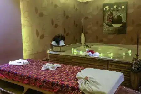 Bodrum Holiday Resort & Spa - 2