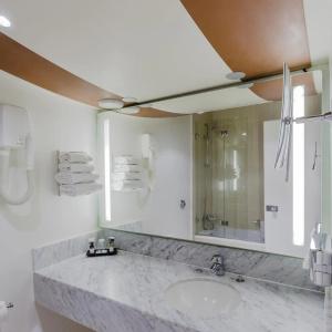 Mercure Orléans Centre Bords de Loire - 44