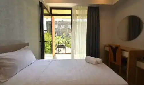 Avenue 30 - 20