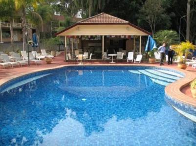 Country 2 Coast Motor Inn - 12