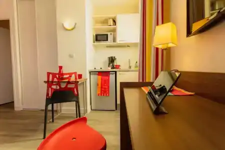 Appart-Hôtel Mer & Golf City Perpignan Centre - 120