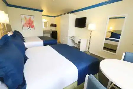 SureStay Plus by Best Western Orlando International Drive - 2