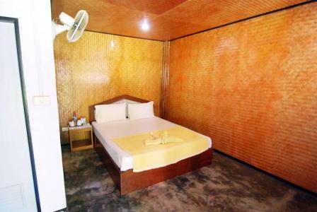 Lanta Coral Beach Resort - 7