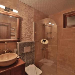 Caravanserai Inn - 31