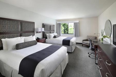 Maple Tree Inn - 2