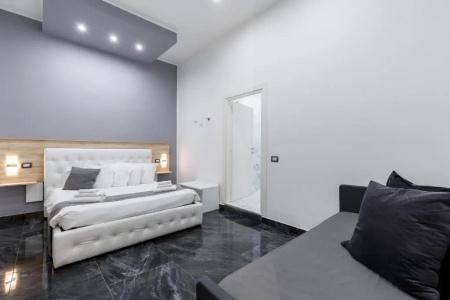 Bella Napoli Suites - 3