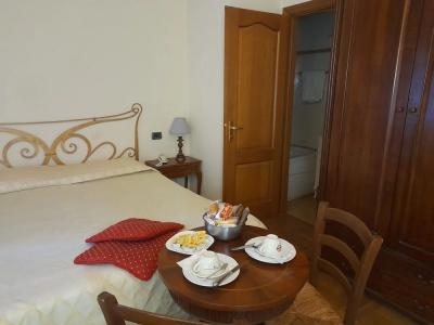 Petit Chateau - 35