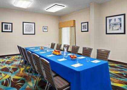 Hampton Inn Dallas-Irving-Las Colinas - 41