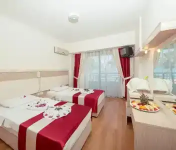 PortofİNo Marmarİs - 10