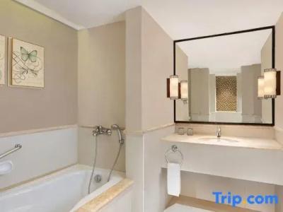 Sheraton Mustika Yogyakarta Resort And Spa - Chse Certified - 210