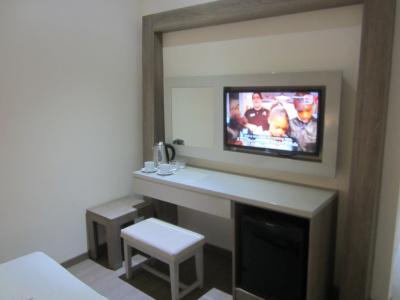 Melpo Antia Suites - 5