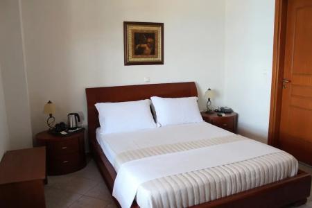 Sofotel - 126