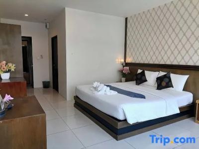 Patong Landmark - 50
