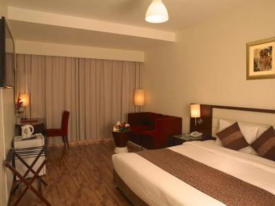 Phoenicia Grand - 18