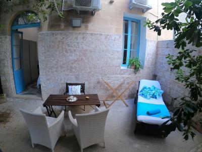 The Maltese Sun - 19