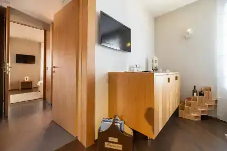 Suite Inn - 72