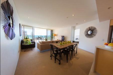 Ambience on Burleigh Beach - 111