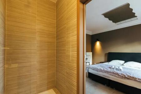 Riad - 60