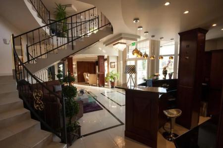 Xavin Wellness & Restaurant - 1