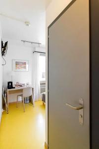 Hôtel Des Arts - 14