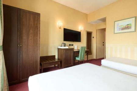 Best Western Tritone - 55