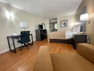 Quality Inn - Hwy 76 Central - 25