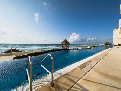 Emporio Cancun - 23