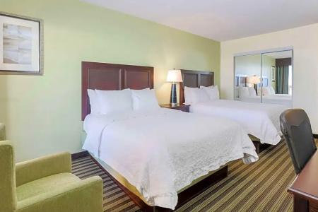 Hampton Inn - 135