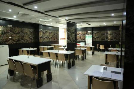 Park Plaza - 9