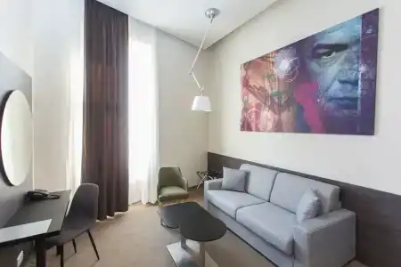 Grand Hedonist - 15
