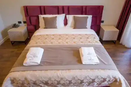 Royal East Resort - 6