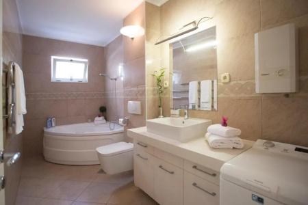 Garden Apartment - 130