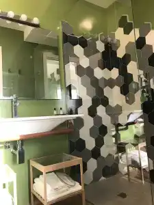 Rarity Suites - 8