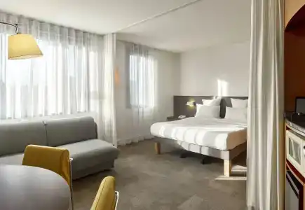 Novotel Suites Paris Nord 18ème - 2