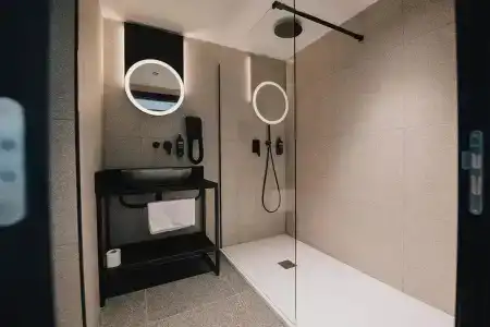 Ibis Styles - 8