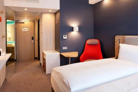 Holiday Inn Express Munich - Olympiapark, An Ihg - 25