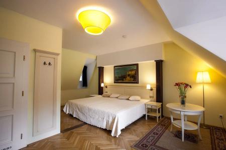 Tyn Yard Residence - 2