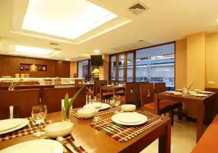 Mariya Boutique At Suvarnabhumi Airport - 8