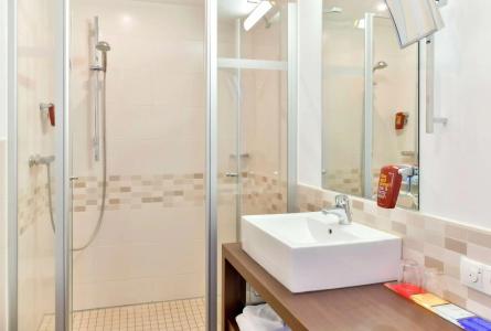 Park Inn by Radisson Papenburg - 10
