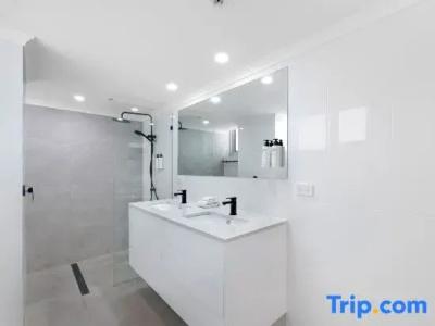 Ultiqa Beach Haven On Broadbeach - 95