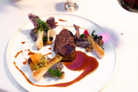 Small Luxury of the World - DasPosthotel - 12