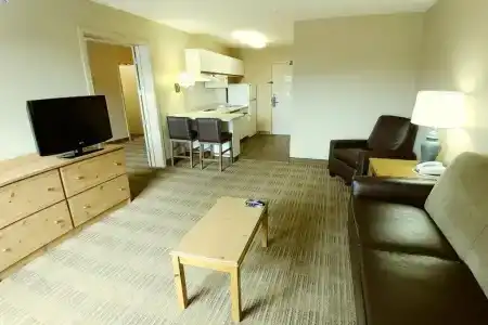 Extended Stay America Suites - Kansas City - - Nall Ave - 24