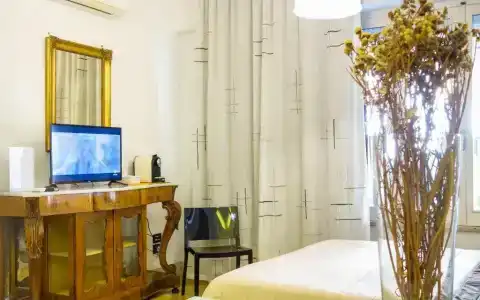 Suite in Center - 39