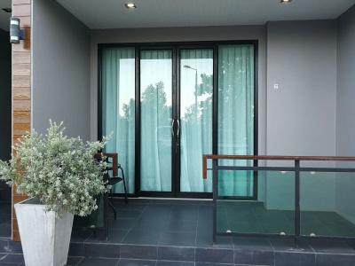 Nutchana Hill Boutique - 6