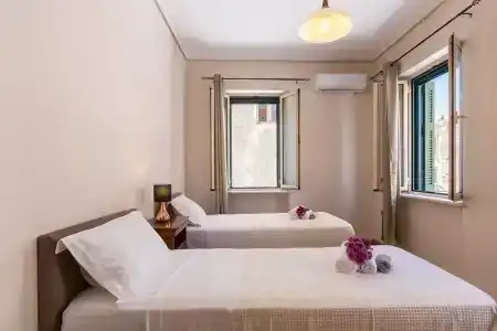 Moraitis Mansion - 4