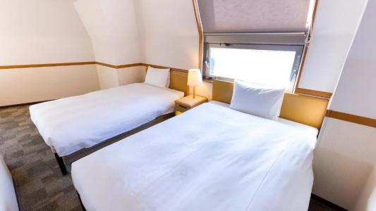 Toyoko Inn Keio sen Hashimoto eki Kita guchi - 85