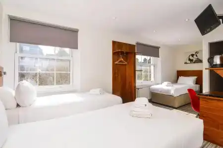 Chelsea Guest House - 55