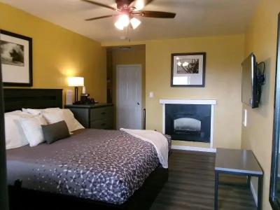 Carmel Wayfarer Inn - 65