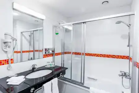 Courtyard by Marriott Pilsen - 7